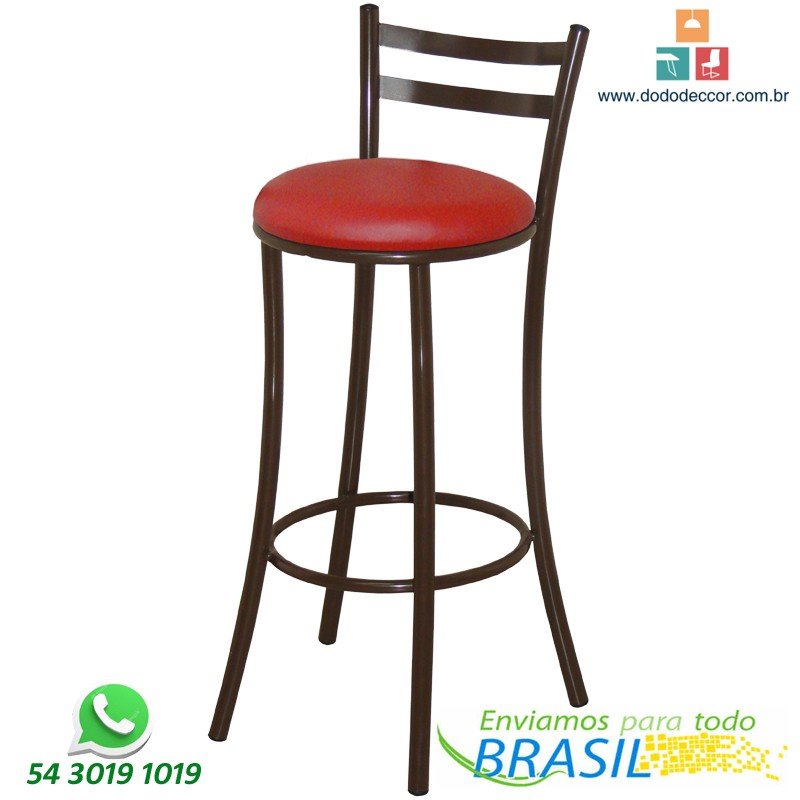 Base marrom assento courino vermelho