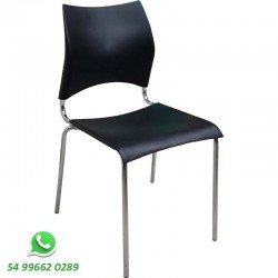 Cadeira cromada em polipropileno preto