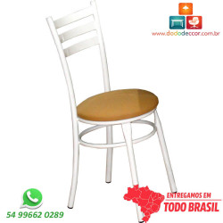 Cadeira de cozinha reforçada em  carbono acabamento epóxi branco brilhante