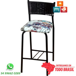 Banqueta contemporânea para bancada americana e ambiente pet friendly