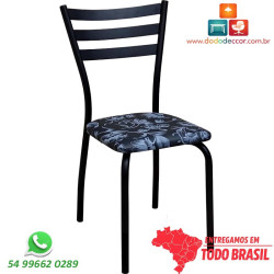 Cadeira para cozinha pintura preto fosco estofado floral fundo preto